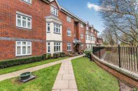 2 Bedroom Flat